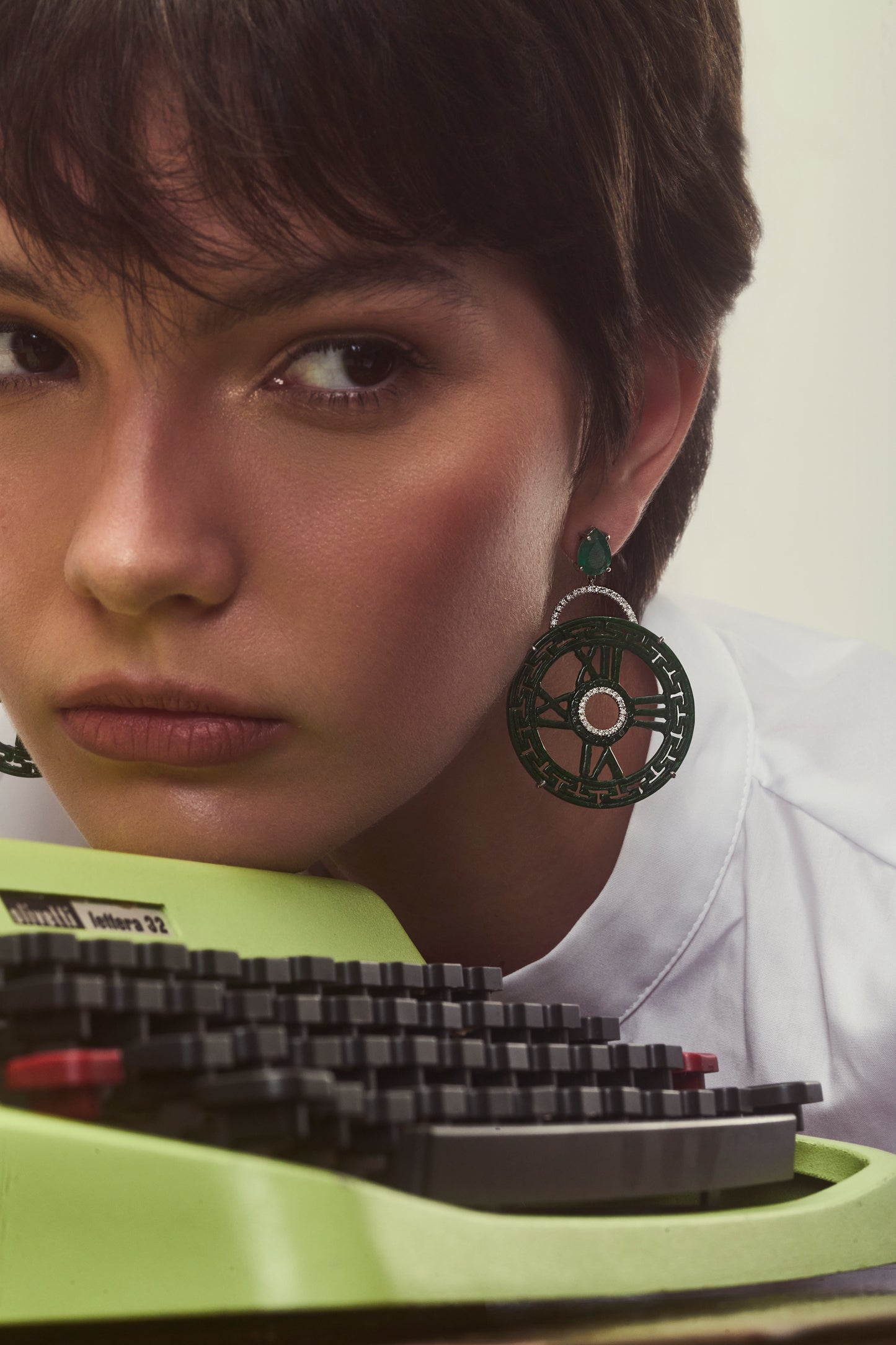 Brinco Jade esmeralda e brilhantes