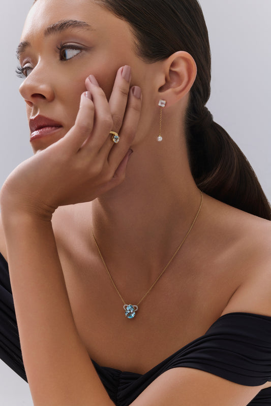 Brincos Topázio sky e pérola