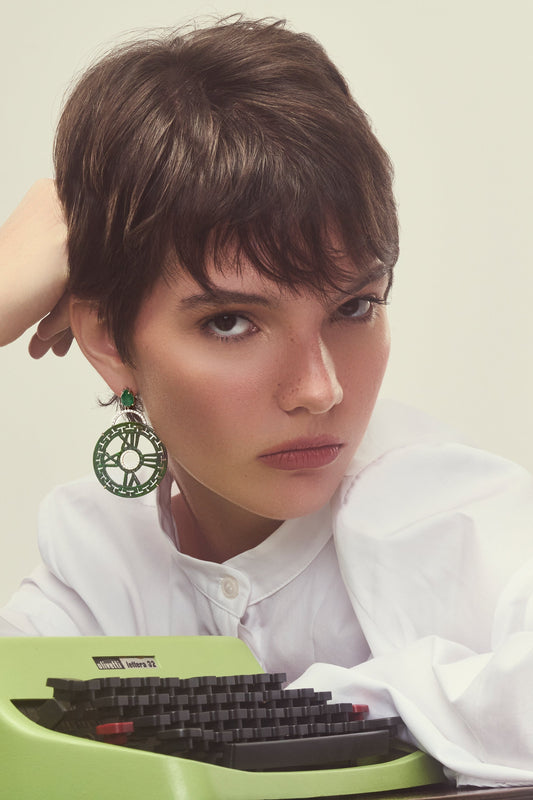 Brinco Jade esmeralda e brilhantes