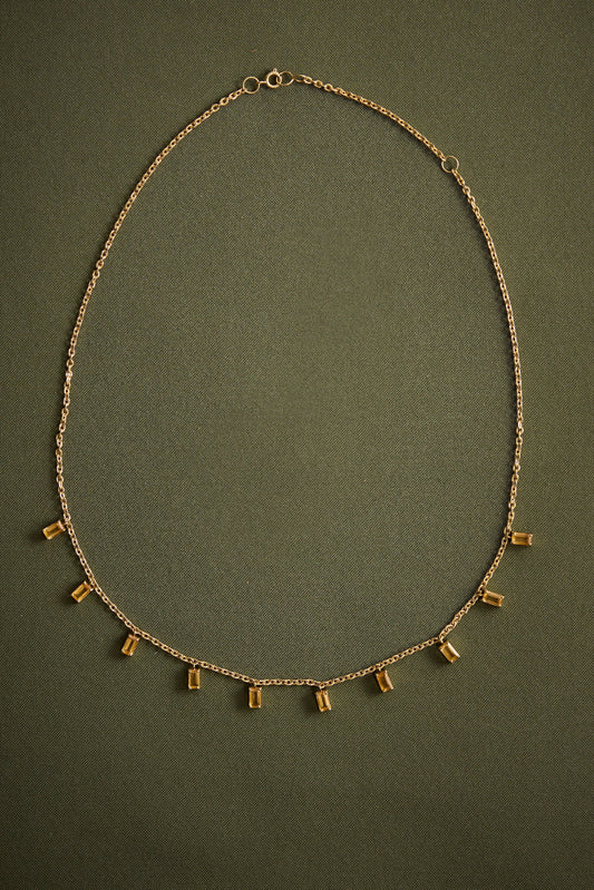 Colar citrinos